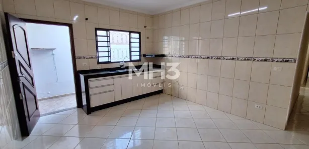 Casa com 3 Quartos para venda ou aluguel, 146m² no Jardim das Palmeiras, Sumaré