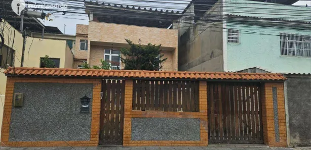 Casa com 4 Quartos para venda ou aluguel, 400m² no Centro, Nilópolis