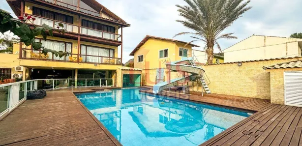 Casa Comercial com 14 Quartos à venda, 850m² no Itaipu, Niterói