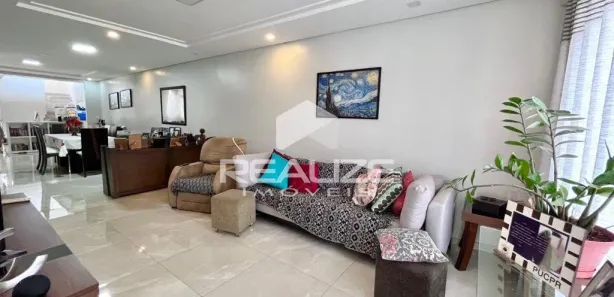 Casa com 4 Quartos à venda, 175m² no Ipê, Foz do Iguaçu