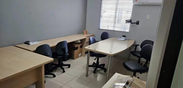 Conjunto Comercial / Sala para alugar, 64m² no Pitangueiras, Lauro de Freitas