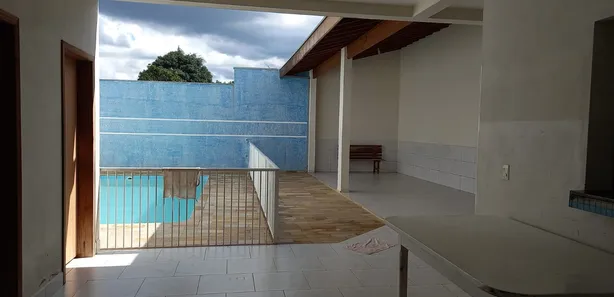 Loja / Salão / Ponto Comercial com 2 Quartos à venda, 330m² no Barreiro, Taubaté