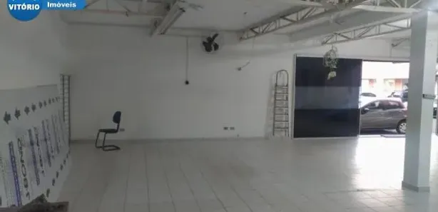 Loja / Salão / Ponto Comercial à venda, 325m² no Centro, São Roque