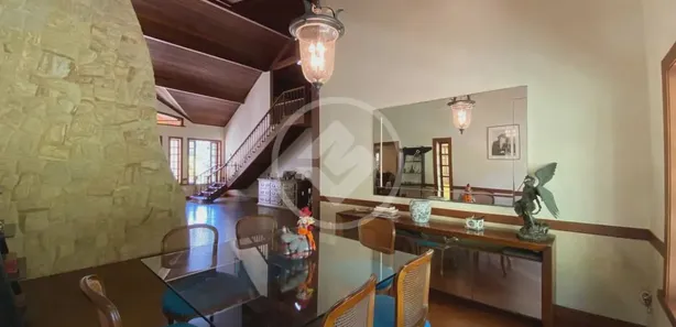 Casa de Condomínio com 3 Quartos para venda ou aluguel, 390m² no Quebra Frascos, Teresópolis