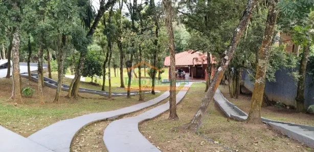 Fazenda / Sítio / Chácara com 2 Quartos à venda, 16000m² no , Campo Magro