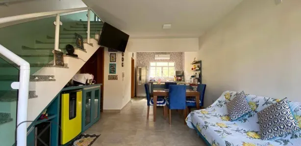 Casa de Condomínio com 2 Quartos à venda, 90m² no Nogueira, Guararema