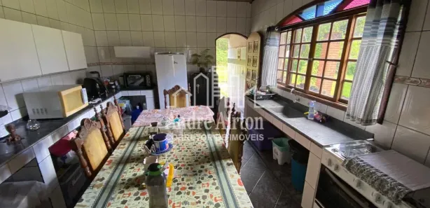 Fazenda / Sítio / Chácara com 3 Quartos à venda, 1500m² no Itaquaciara, Itapecerica da Serra