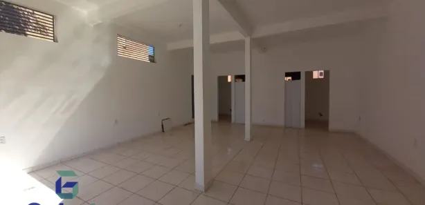 Loja / Salão / Ponto Comercial para alugar, 78m² no SERRANA, Serrana