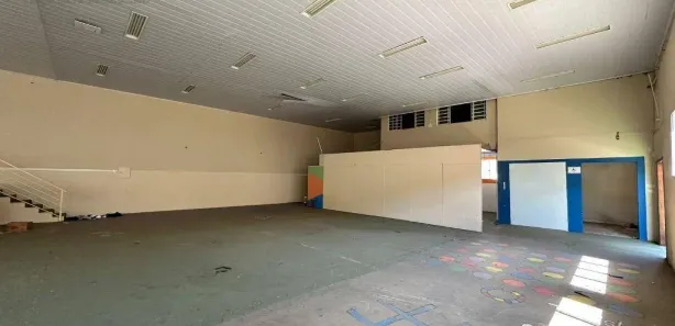 Galpão / Depósito / Armazém para alugar, 2050m² no Jardim Belém, Itatiba