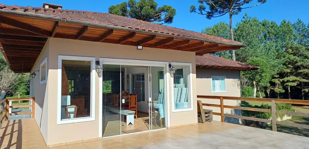 Fazenda / Sítio / Chácara com 3 Quartos à venda, 242000m² no Palmital, Quatro Barras