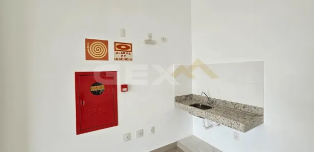 Loja / Salão / Ponto Comercial com 1 Quarto à venda, 47m² no Liberdade, Divinópolis