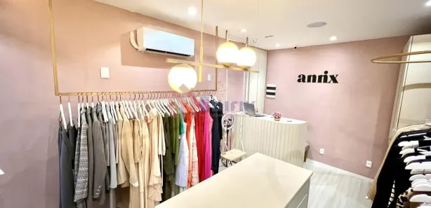 Loja / Salão / Ponto Comercial à venda, 25m² no Centro, Nova Iguaçu