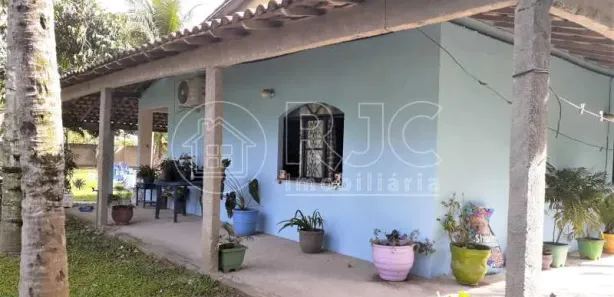 Fazenda / Sítio / Chácara com 4 Quartos à venda, 162m² no Hararas da Peniche, Tanguá