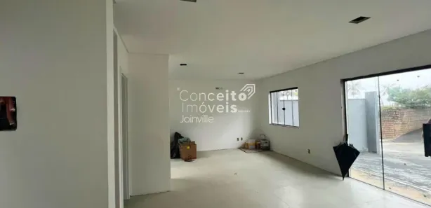 Sobrado com 2 Quartos à venda, 97m² no Boa Vista, Joinville