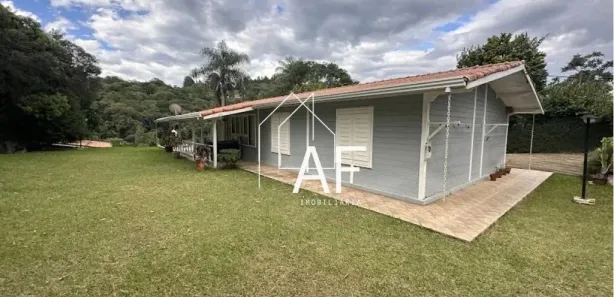 Fazenda / Sítio / Chácara com 3 Quartos à venda, 240m² no Porta do Sol, Mairinque