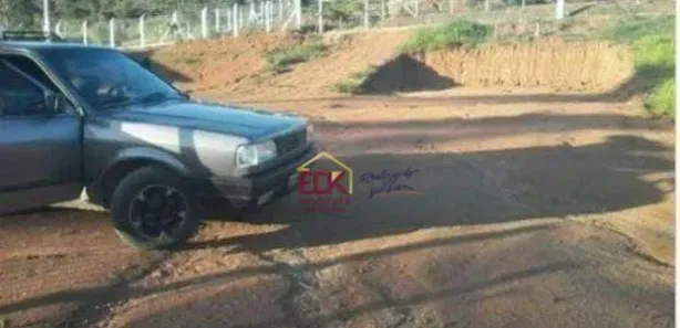 Fazenda / Sítio / Chácara com 1 Quarto à venda, 1m² no Chácara Marambaia, Caçapava