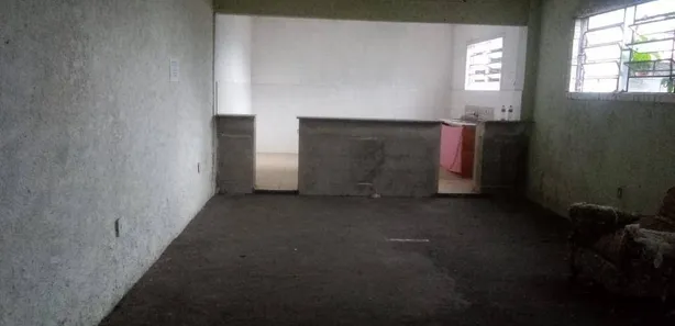 Loja / Salão / Ponto Comercial à venda, 143m² no Granja Guarani, Teresópolis