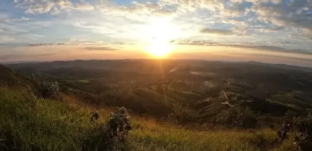 Fazenda / Sítio / Chácara à venda, 1000m² no Saboó, São Roque
