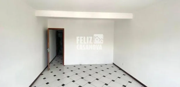Prédio Inteiro com 1 Quarto para alugar, 32m² no Centro, Camaçari
