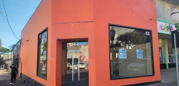 Loja / Salão / Ponto Comercial para alugar, 55m² no Centro, Apucarana