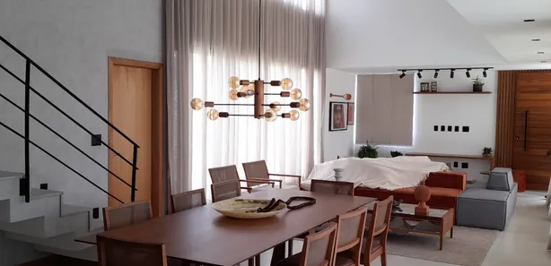 Sobrado com 5 Quartos à venda, 270m² no Guarajuba (Monte Gordo), Camaçari
