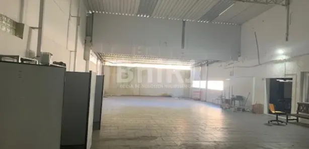 Galpão / Depósito / Armazém à venda, 800m² no Barra da Tijuca, Rio de Janeiro