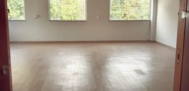 Loja / Salão / Ponto Comercial para alugar, 94m² no Centro, Atibaia