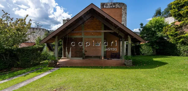Casa de Condomínio com 3 Quartos à venda, 223m² no Vale Encantado, Campos do Jordão