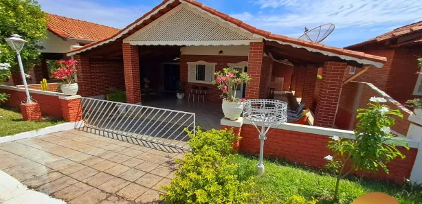 Casa de Condomínio com 2 Quartos à venda, 175m² no Mansões Águas Quentes, Caldas Novas