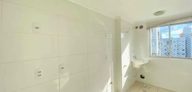 Apartamento com 2 Quartos para alugar, 56m² no Vila Real, Chapecó
