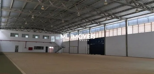 Galpão / Depósito / Armazém à venda, 1335m² no Imboassica, Macaé