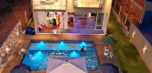 Casa de Condomínio com 5 Quartos para venda ou aluguel, 500m² no , Alexânia