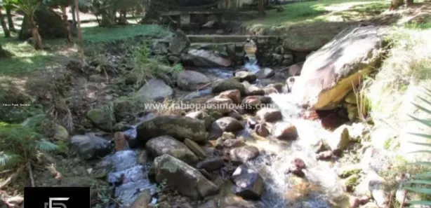 Fazenda / Sítio / Chácara com 4 Quartos à venda, 63000m² no Papucaia, Cachoeiras de Macacu