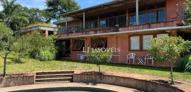Fazenda / Sítio / Chácara com 5 Quartos à venda, 550m² no Pedro do Rio, Petrópolis