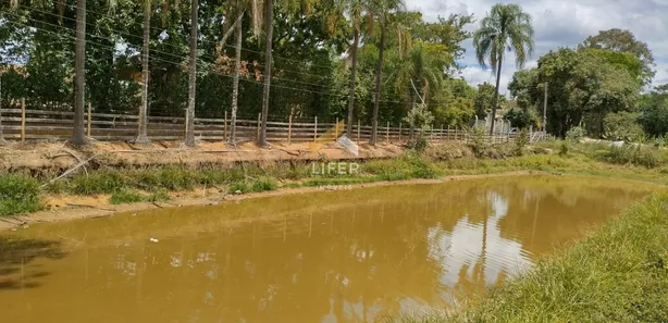 Fazenda / Sítio / Chácara com 1 Quarto à venda, 1500m² no , Capivari