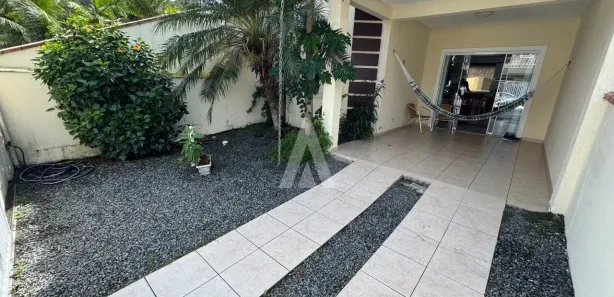 Sobrado com 3 Quartos à venda, 108m² no Do Ubatuba, São Francisco do Sul