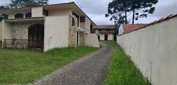 Casa com 6 Quartos para alugar, 1000m² no Cristo Rei, Curitiba