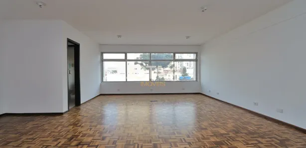 Conjunto Comercial / Sala para alugar, 55m² no Centro, Curitiba