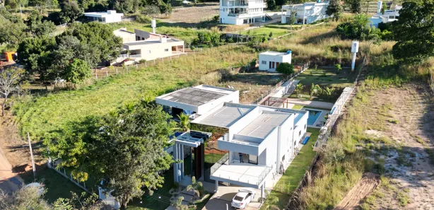 Casa de Condomínio com 5 Quartos à venda, 1420m² no , Hidrolândia