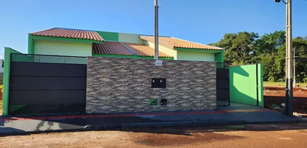 Casa com 2 Quartos à venda, 125m² no Centro, Sertanópolis