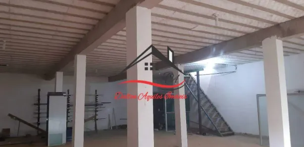 Galpão / Depósito / Armazém à venda, 400m² no Vale das Acácias, Ribeirão das Neves