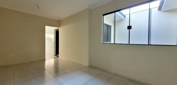 Casa com 3 Quartos para alugar, 100m² no Parque das Laranjeiras, Maringá