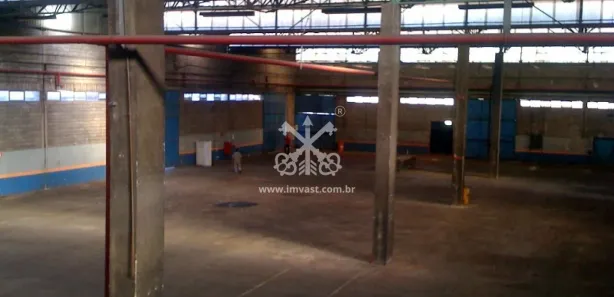 Galpão / Depósito / Armazém para venda ou aluguel, 4975m² no Casa Grande, Diadema