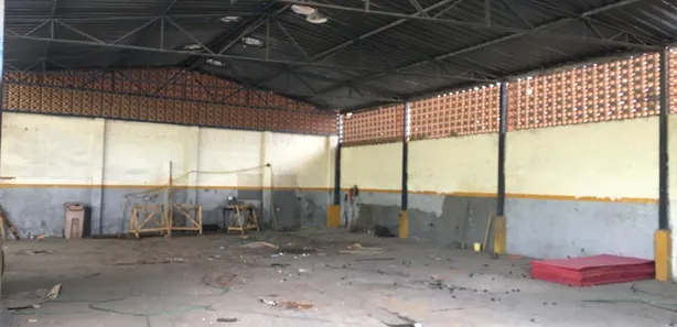 Galpão / Depósito / Armazém para alugar, 600m² no Centro, Cabo Frio