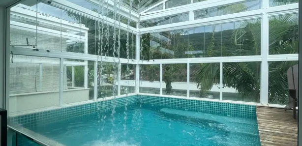 Casa de Condomínio com 6 Quartos para alugar, 450m² no Juquehy, São Sebastião
