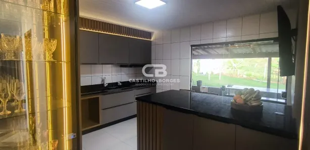 Fazenda / Sítio / Chácara com 2 Quartos à venda, 2000m² no Área Rural de Araucária, Araucária