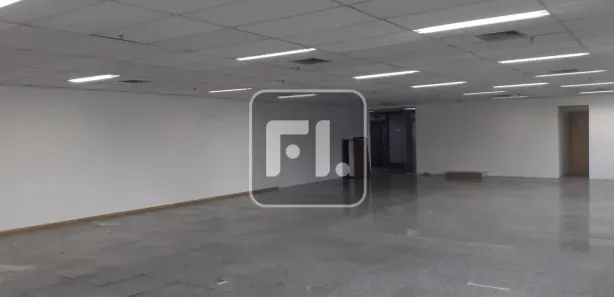 Conjunto Comercial / Sala para alugar, 110m² no Vila Olímpia, São Paulo
