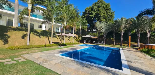Fazenda / Sítio / Chácara com 7 Quartos à venda, 2800m² no , Mairinque