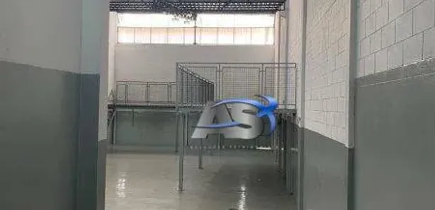 Galpão / Depósito / Armazém para alugar, 533m² no Conceição, Diadema