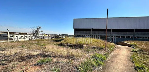 Galpão / Depósito / Armazém para venda ou aluguel, 5000m² no Parque Residencial São Clemente, Monte Mor